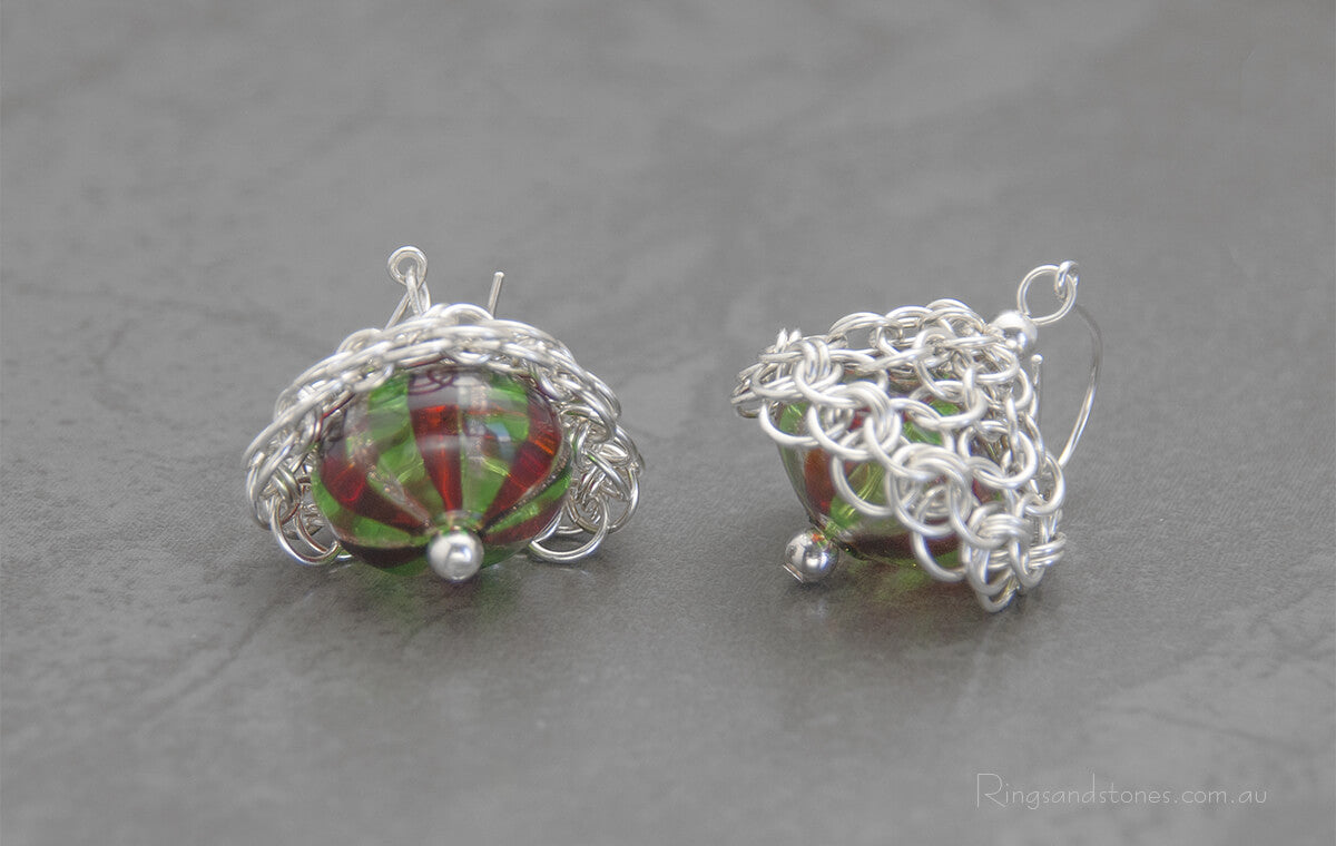Murano glass red and green christmas earrings