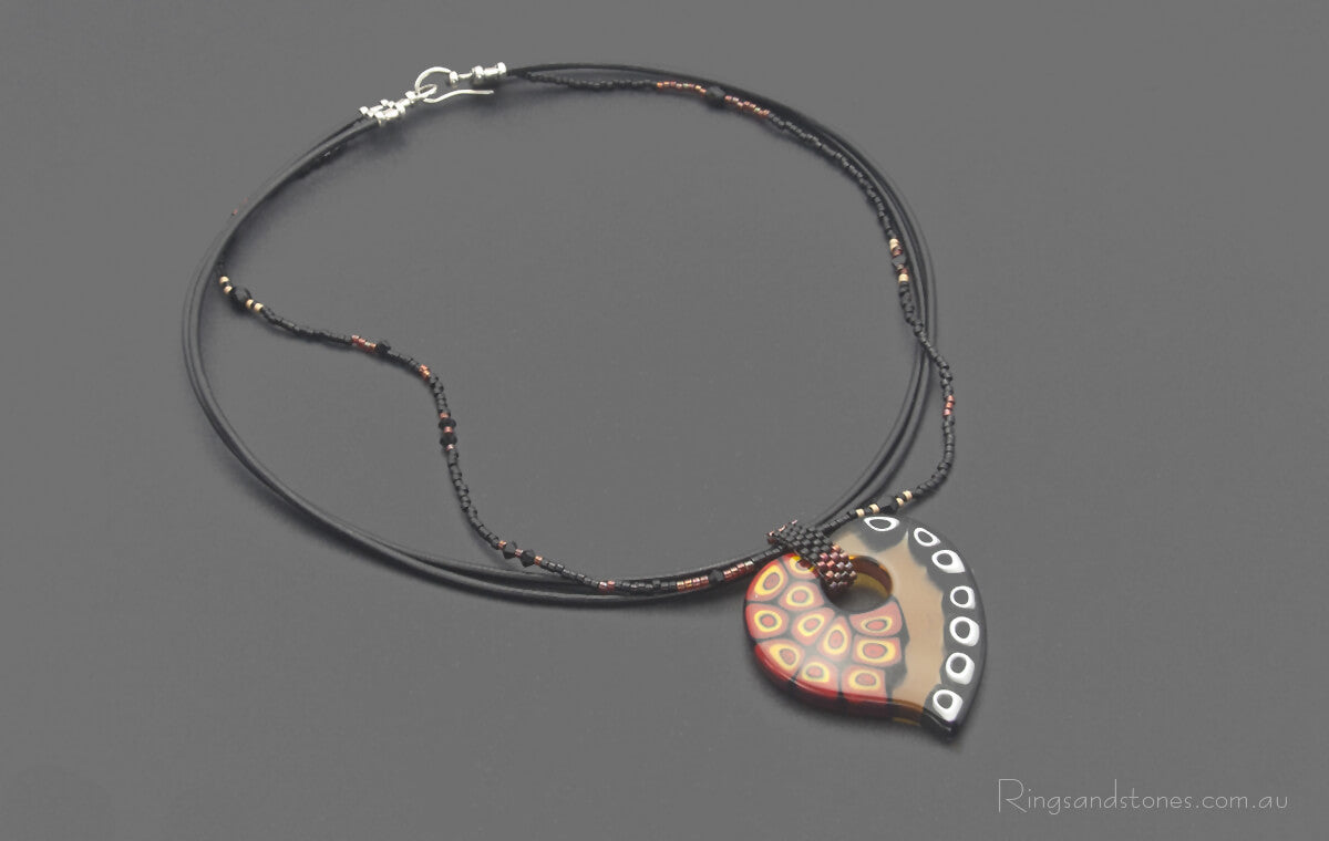 Murano heart necklace with leather and beads