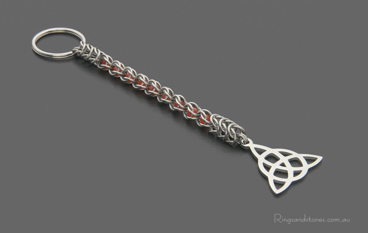 Stainless steel chainmaille keyring with gemstone beads